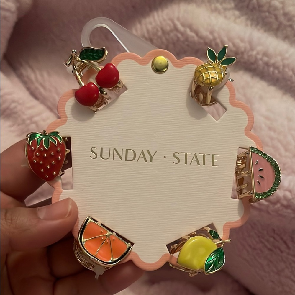 Sunday State Fruit Hair Clips Set